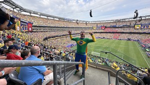 Kí sự World Cup: Và một ngày, nước mắt Brazil lại rơi