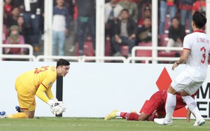 Video AFF Cup ngày 7/1: Thủ môn Văn Lâm phá kỷ lục sạch lưới