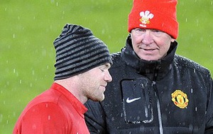 Rooney gợi lại cú đá giày vào mặt Beckham của Sir Alex