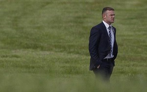 Vì sao Rooney một lần nữa gây thất vọng?