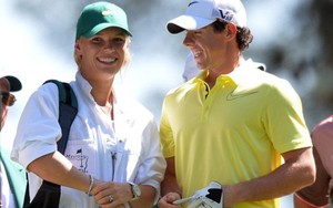 Caroline Wozniacki bị golf thủ bỏ rơi