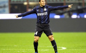 Inter hạ Livorno: Zanetti, Moratti & Ngày của tình yêu Inter