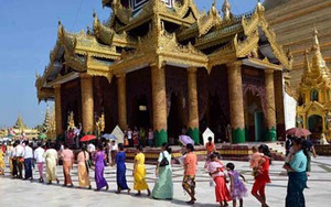 Lạc vào 'Nghìn lẻ một đêm' với Chùa Vàng Shwedagon