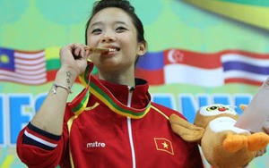 Những bóng hồng xinh đẹp trên sàn wushu