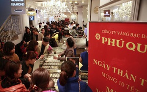 Hà Nội sốt vàng ngày vía thần tài