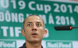 'Quá tam ba bận' của HLV Guillaume