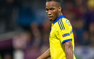 Didier Drogba 'bóng gió' chuyện rời Chelsea