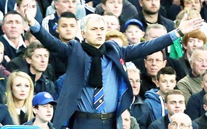 TIẾT LỘ: Sân Stamford Bridge yên tĩnh vì... thiếu khán đài đứng