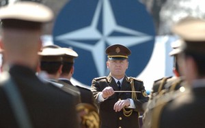 Đức phản đối trao quy chế thành viên NATO cho Ukraine