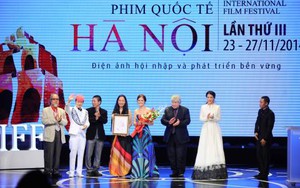 Bế mạc LHP Quốc tế Hà Nội lần III: Phim Việt giành 2 giải thưởng của BGK