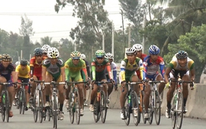 Chặng 5 cuộc đua xe đạp Xuyên Việt 2014: Đỗ Tuấn Anh thắng ở vạch đích