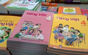 Chưa thống nhất cách tính bản quyền SGK