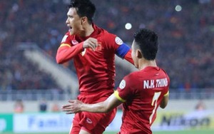 Công Vinh, Thành Lương xin lỗi người hâm mộ. Liverpool không được chọn làm hạt giống Europa League