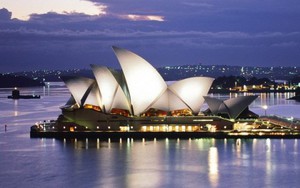 Phong tỏa đường phố, sơ tán nhà hát Sydney sau vụ bắt cóc con tin