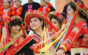 Để các hội văn nghệ thành nơi sáng tạo