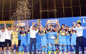 CLB futsal Hải Phương Nam: 'Giật gấu vá vai' thành nhà vô địch