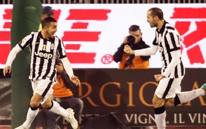 Cagliari 1-3 Juventus: Dạo chơi ở Sant’Elia