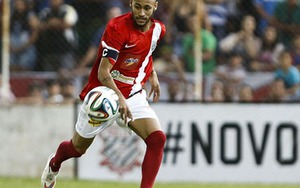 Xem Neymar kiến tạo cho Kaka ghi bàn... trên vạch vôi