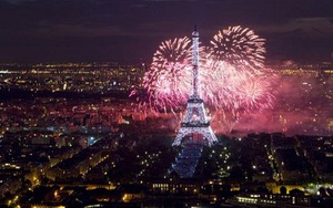 VIDEO, CHÙM ẢNH: Những màn pháo hoa rực rỡ đón chào năm 2015 khắp thế giới