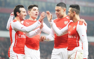 Arsenal 2-0 Hull City: Khởi đầu suôn sẻ cho Pháo thủ