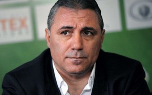 Hristo Stoichkov: 'Bartomeu không phải là Chủ tịch Barca, chỉ là quan chức'