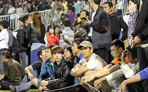 HỒ SƠ: Các vụ vỡ sân trong lịch sử bóng đá Việt Nam