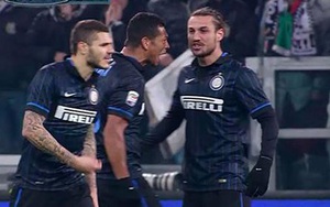 Osvaldo đòi tẩn Icardi ngay trên sân vì không được chuyền bóng