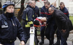 Vụ xả súng tại Paris: Cảnh sát Pháp xác định danh tính các hung thủ