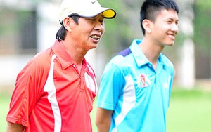 Ông Bùi Hữu Nam, HLV đội trẻ V.Ninh Bình: 'Trồng cây sắp tới ngày hái quả thì lại chặt bỏ'