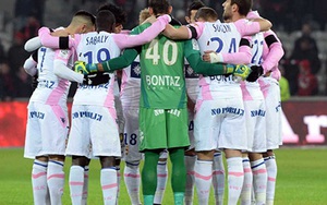 Thể thao Pháp tưởng niệm nạn nhân vụ thảm sát tòa soạn báo Charlie Hebdo ở Paris