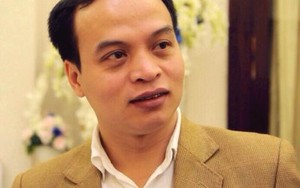 Chưa cấp thẻ hành nghề ca sĩ, người mẫu vì tính khả thi