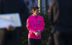 Vì sao không đội bóng nào có thể mua Lionel Messi?