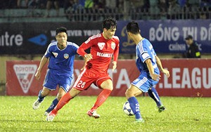 Công Vinh tìm chỗ đứng ở B.Bình Dương