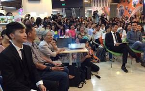 Thành Lộc ra mắt sách: Phụng hiến nhiều hơn sức của một con người