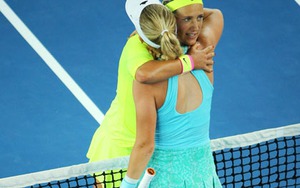 Australian Open 2015, ngày thứ 4: Azarenka hạ gục Wozniacki. Hewitt, Stosur, Monfils bị loại