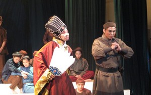 Vở cải lương 'Mai Hắc Đế': Đầu tư lớn và diễn miễn phí