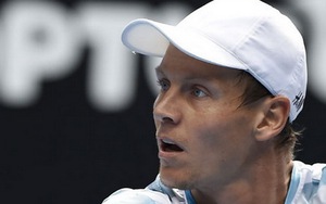Bernard Tomic chỉ trích lịch đấu của Australian Open