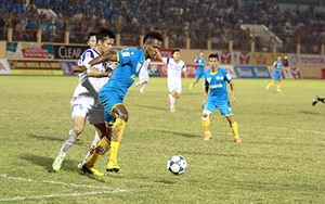 Mất HLV, SLNA mất điểm trên sân khách