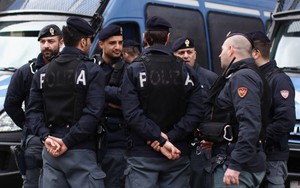 Thư châu Âu: Trong nỗi lo sợ mơ hồ