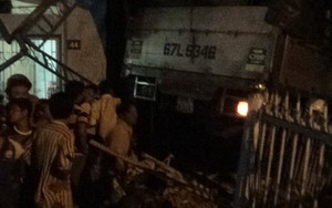 Xe tải đâm liên hoàn vào nhà dân, 1 người chết, 4 người bị thương