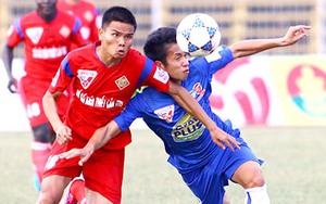 Văn Thắng che mờ Công Phượng