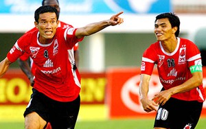 Công 'Tây' làm lu mờ Công Vinh