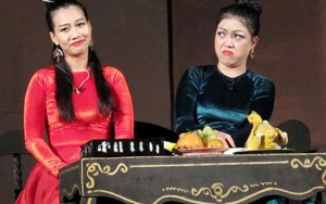 Đạo diễn Aaron Toronto: Viết được kịch Việt nhờ có vợ Việt