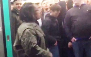 CĐV Chelsea bị cáo buộc phân biệt chủng tộc