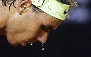 Chiến thắng vào... 3 giờ 21 phút sáng, Nadal chỉ trích ban tổ chức Rio Open