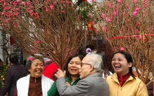 Chuyện Hà Nội: Mùa Xuân Hà Nội sau một vòng 'hoa giáp'