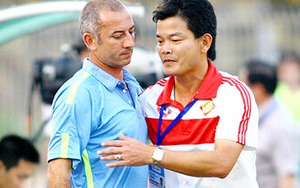 HLV Văn Sỹ chia tay XSKT Cần Thơ: Người đầu tiên mất việc ở V-League 2015