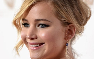 Jennifer Lawrence trở thành phóng viên nổi tiếng trong phim tiểu sử chiến tranh của Spielberg