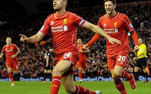 Liverpool 2-0 Burnley: Henderson và Sturridge ghi bàn, 'The Kop' tiếp tục bám đuổi Man United