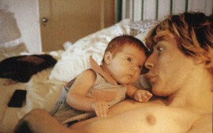 Phim tài liệu 'Cobain: Montage of Heck': Giải mã huyền thoại quanh ngôi sao Kurt Cobain